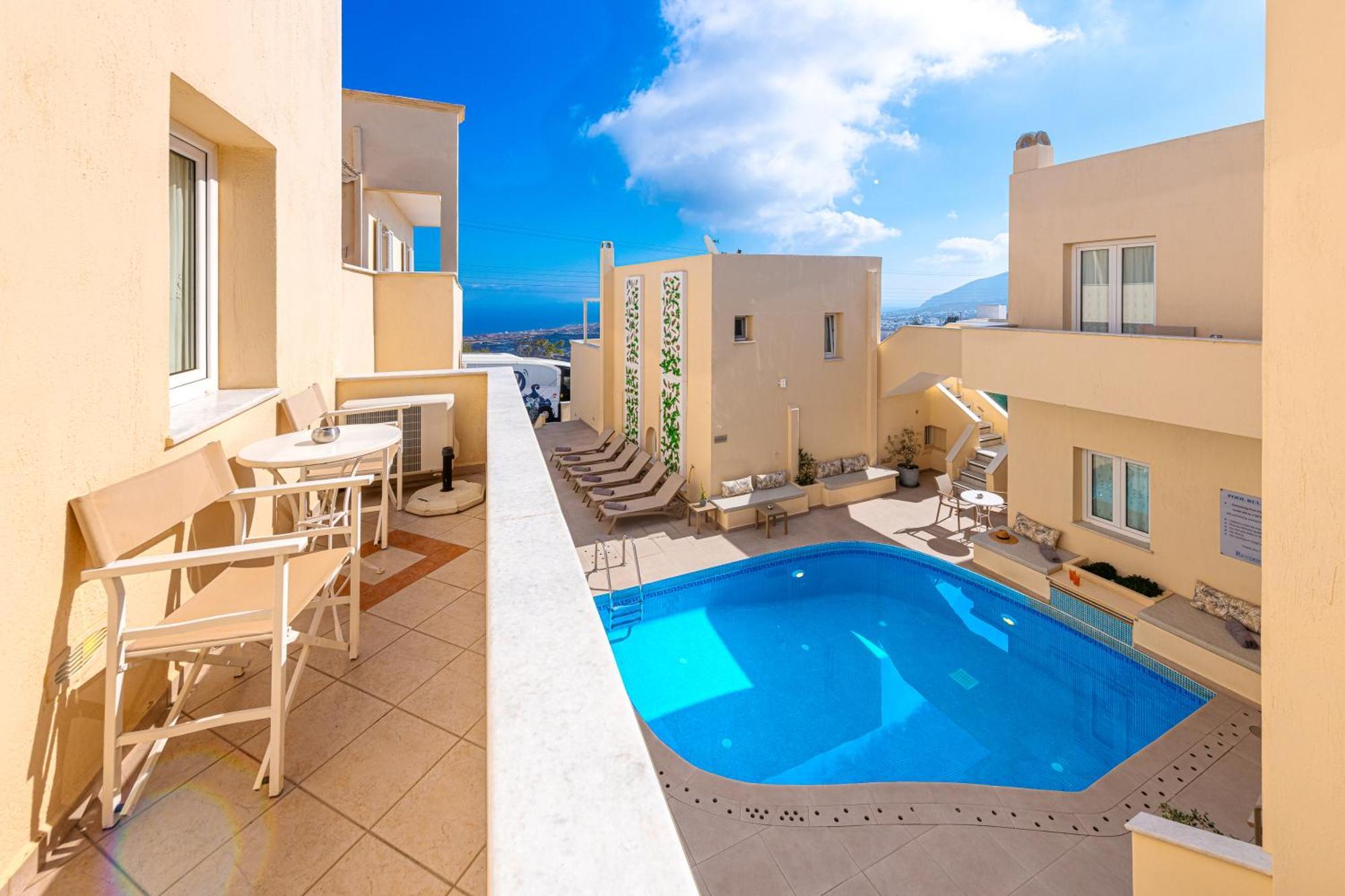 Reverie Santorini Hotel Firostefani Exterior photo